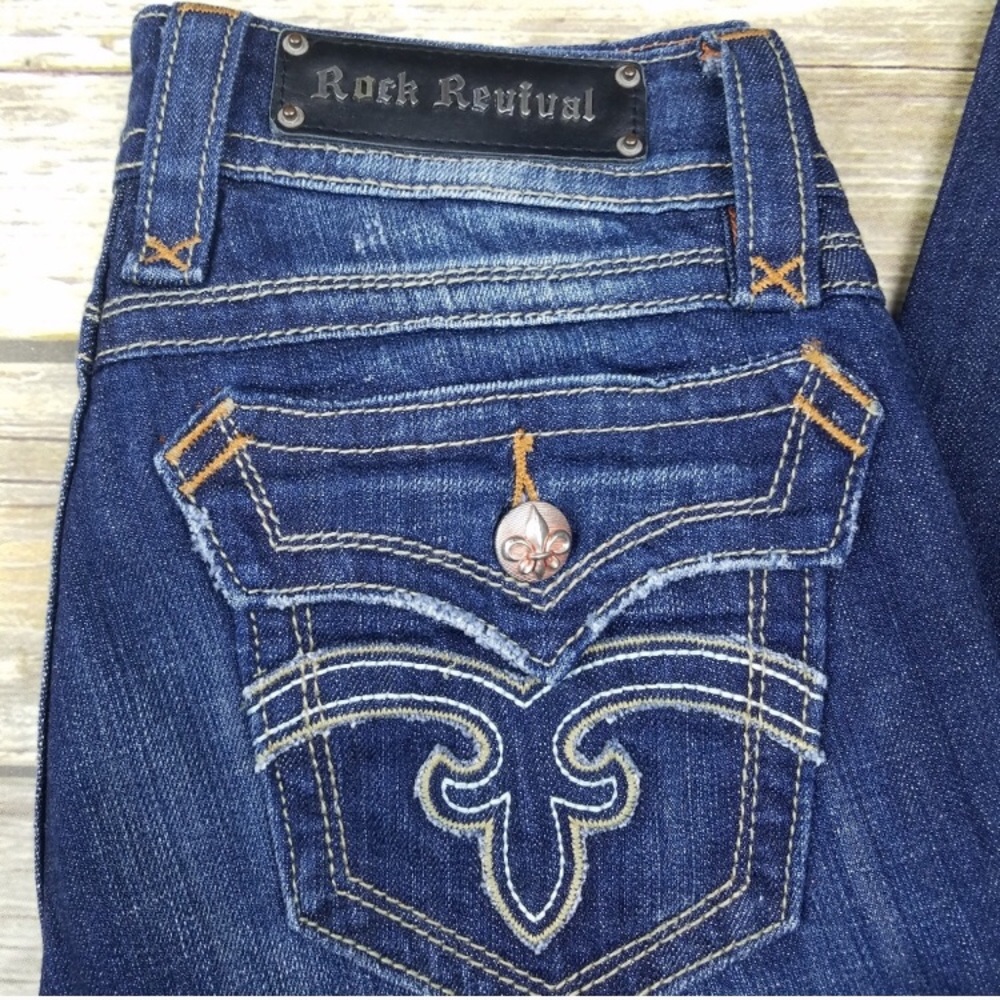 Sold NEW CONDITION ROCK REVIVAL BOOTCUT JEANS - Picture 1 of 6